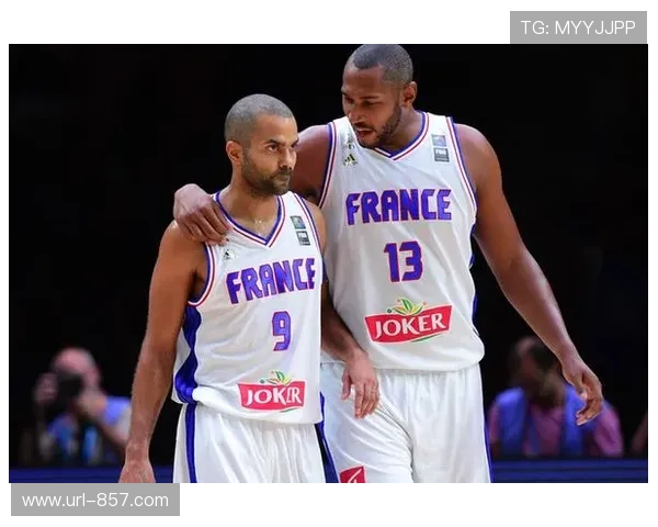 奥尔多退役战告别生涯，UFC315现场致敬传奇选手