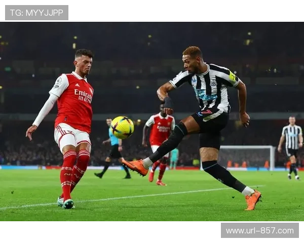 分析阿森纳领跑英超战术，年轻阵容展现成熟稳定性